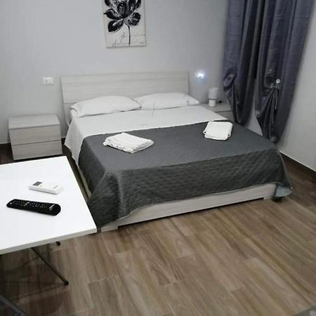 La Casa Dei Fiori Apartment Trapani Bagian luar foto