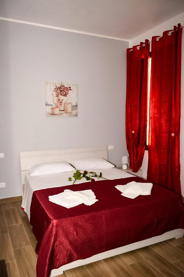 La Casa Dei Fiori Apartment Trapani Bagian luar foto
