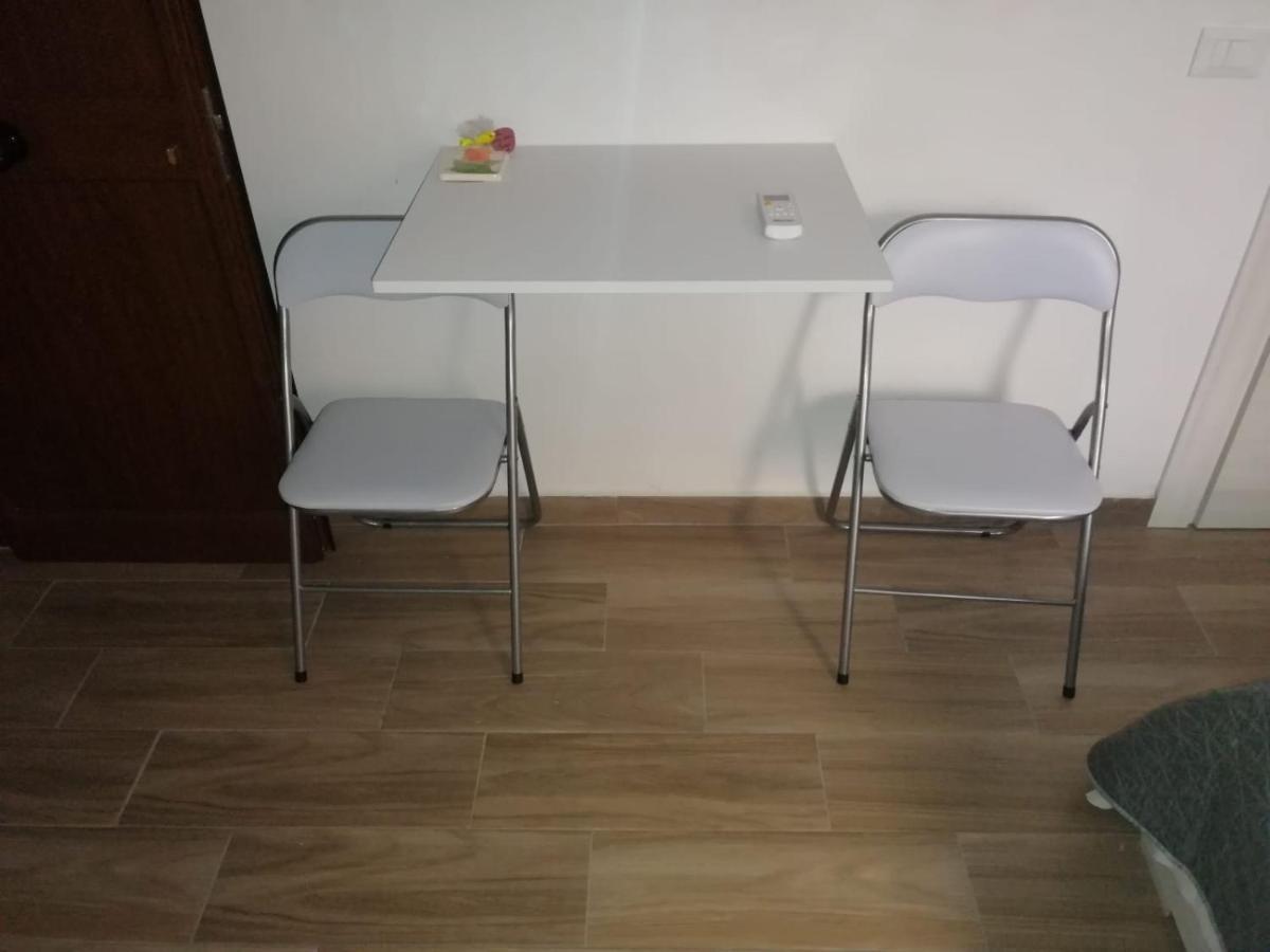 La Casa Dei Fiori Apartment Trapani Bagian luar foto